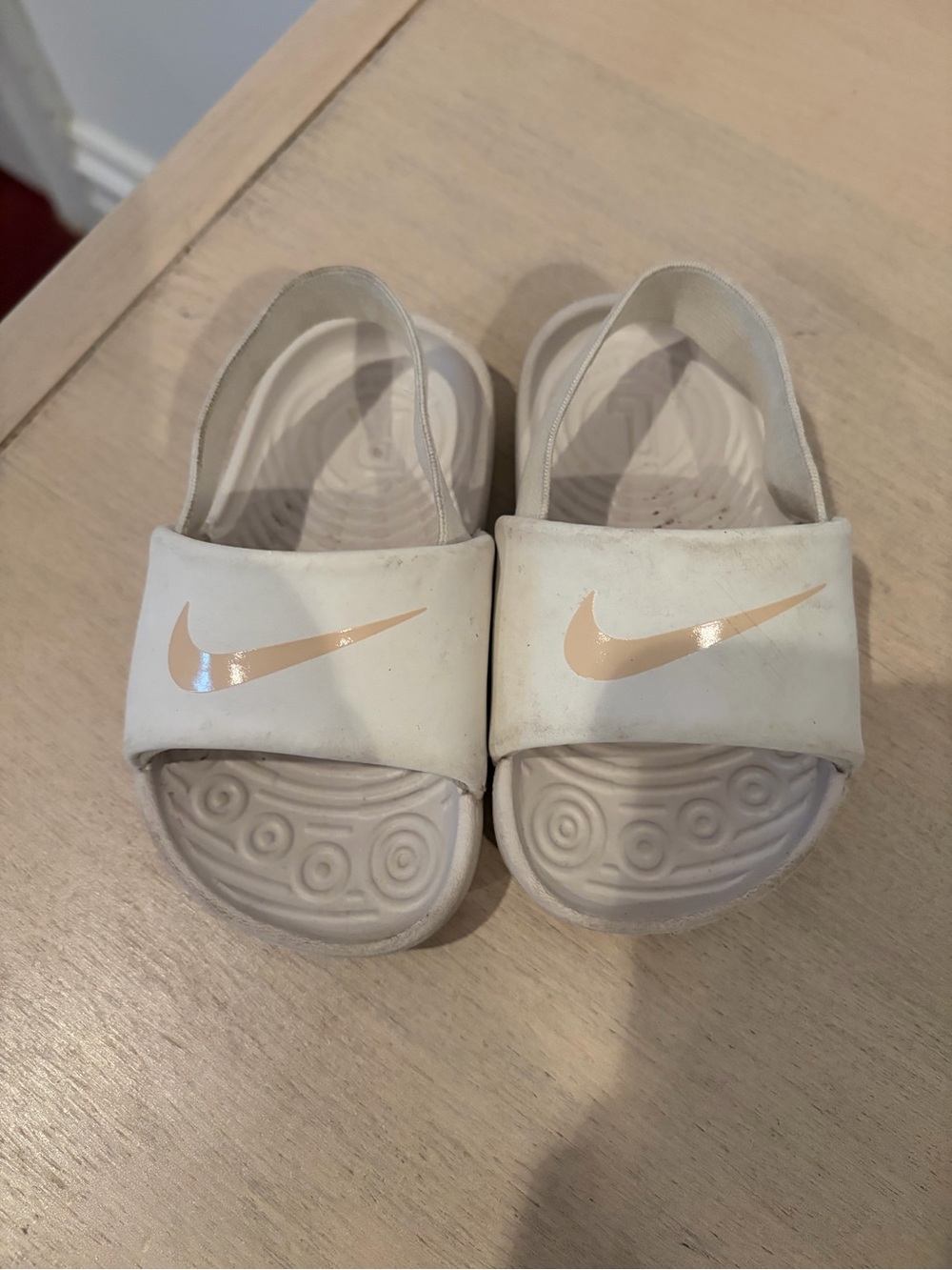 Baby boy Nike slides size 5